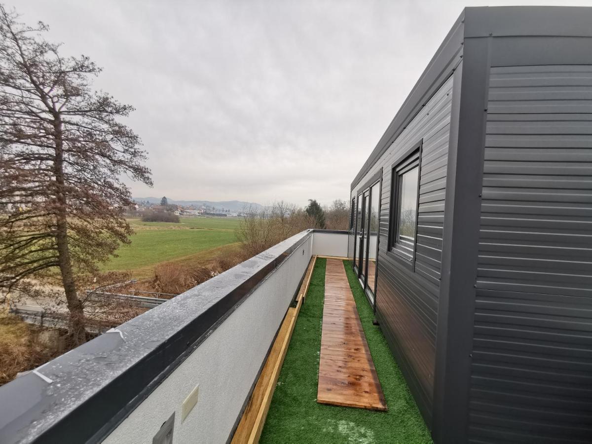 Roof Apartment Art-Pe Trebnje Ngoại thất bức ảnh