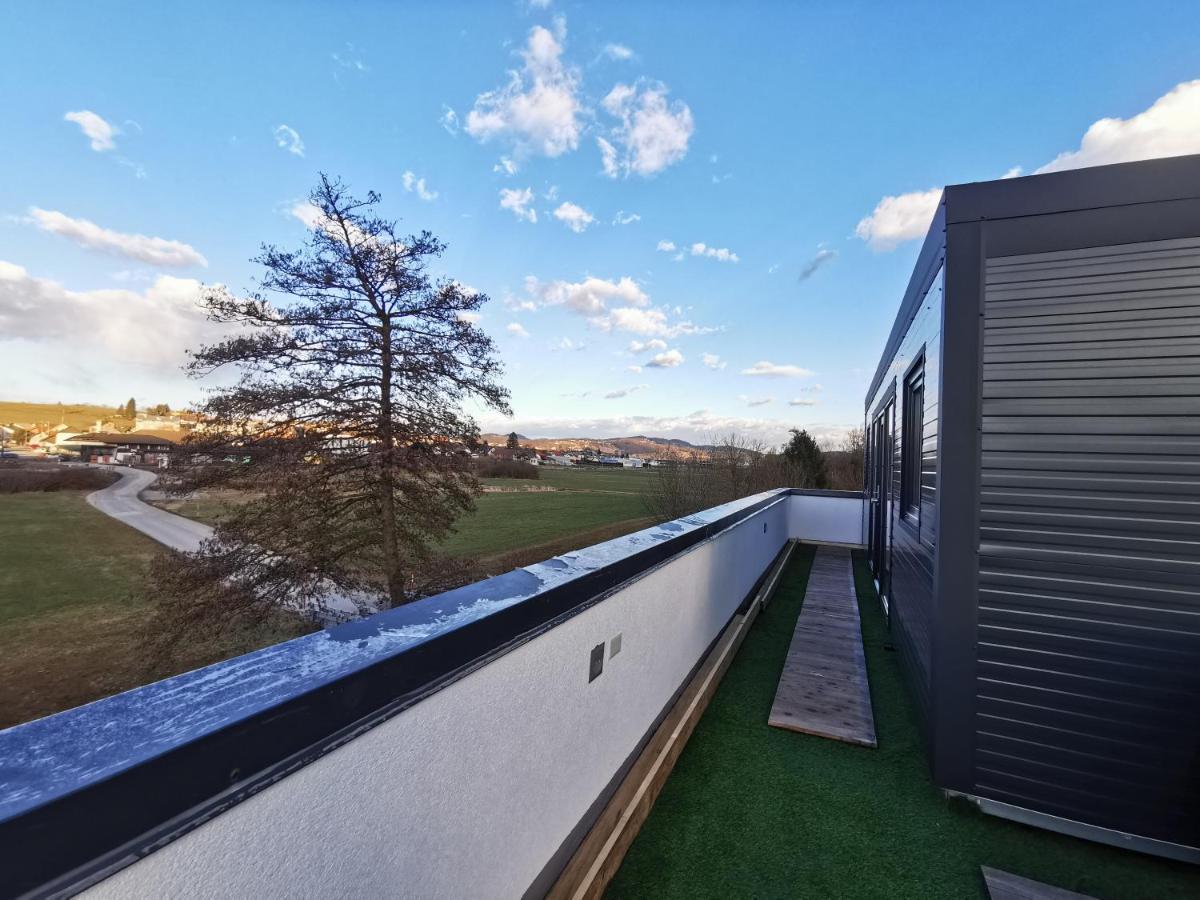 Roof Apartment Art-Pe Trebnje Ngoại thất bức ảnh